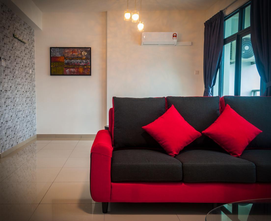 Lazy Traveler'S Suite By D Imperio Homestay George Town Exteriör bild